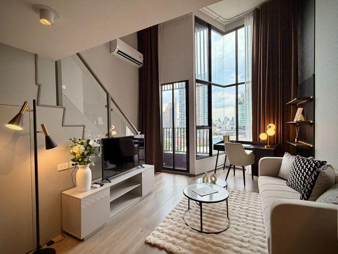 รูป P-56592 ให้เช่าคอนโด 1 ห้องนอน DUPLEX 📍KnightsBridge Space Sukhumvit-Rama 4 ชั้น 11 เพดานสูง ใกล้ BTS พระโขนง! | Line@easythaihome 085-592-2897 - รูปที่ 1/25