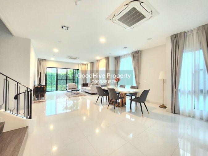 รูป ให้เช่า Super luxury house at Nantawan Rama9-Krungthepkreetha 4 bed 170k - รูปที่ 6/28
