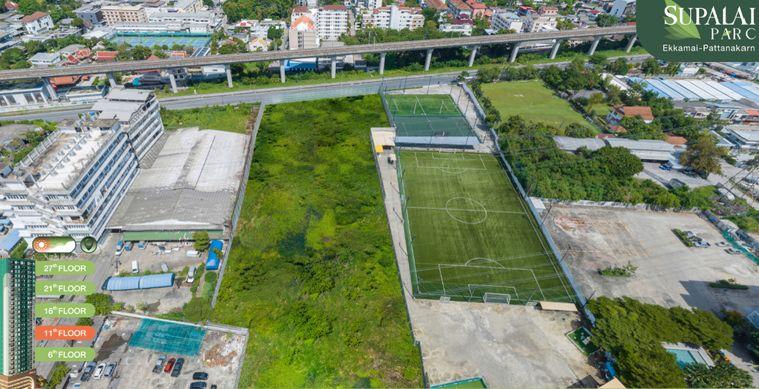 รูป ส่งต่อเท่าทุน SUPALAI PARC เอกมัย พัฒนาการ สตูดิโอ วิวสนามฟุตบอล รับแดดเช้า - รูปที่ 4/4