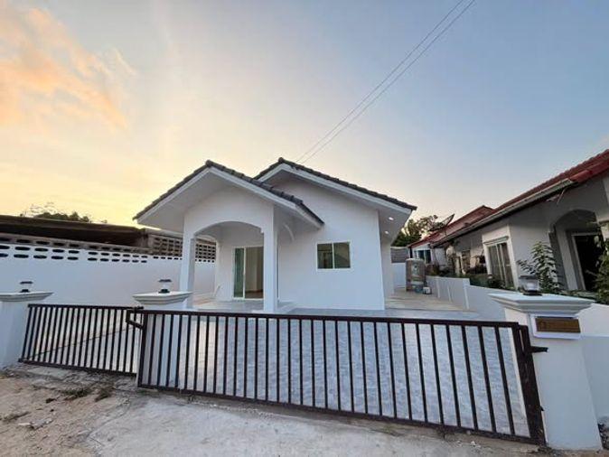 รูป 🔥ขายบ้าน🏡 เอกธานี กม.10 | Ek Thani Km.10 | ใกล้สนามบินอู่ตะเภา - รูปที่ 1/15