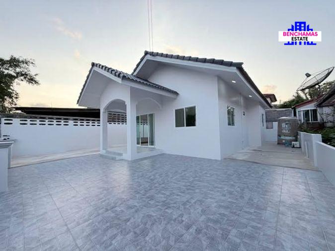 รูป 🔥ขายบ้าน🏡 เอกธานี กม.10 | Ek Thani Km.10 | ใกล้สนามบินอู่ตะเภา - รูปที่ 2/15