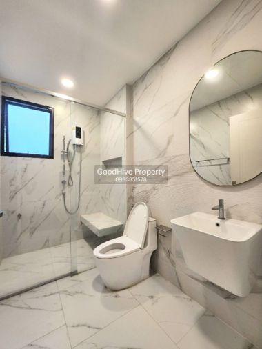 รูป ให้เช่า Super luxury house at Nantawan Rama9-Krungthepkreetha 4 bed 170k - รูปที่ 12/28