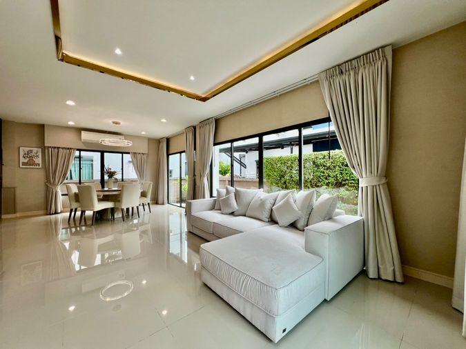 รูป ให้เช่า บ้านเดี่ยว 2 ชั้น เศรษฐสิริ กรุงเทพกรีฑา | 4 ห้องนอน ทำเลดี เหมาะสำหรับครอบครัว ผู้บริหาร หรือชาวต่างชาติที่มองหาบ้านขนาดใหญ่ - รูปที่ 2/23