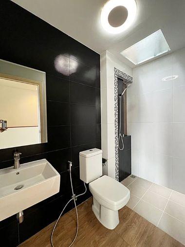 รูป 🏡 ขายทาวน์โฮมสไตล์ Modern โนวาลักซ์ Nova Luxx ใกล้ประชาอุทิศ 90 / สุขสวัสดิ์ 76 - รูปที่ 9/16