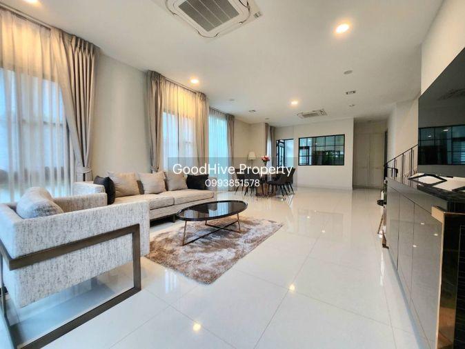 รูป ให้เช่า Super luxury house at Nantawan Rama9-Krungthepkreetha 4 bed 170k - รูปที่ 27/28