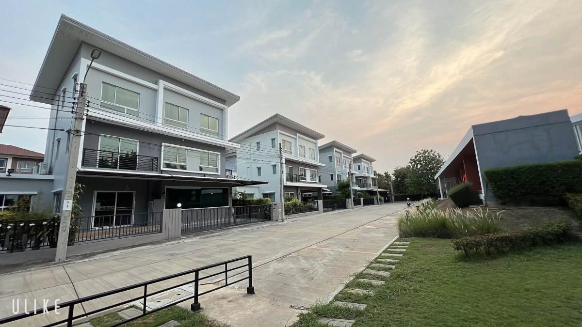 รูป 🏡 ขายบ้านเดี่ยว 3 ชั้น คาซ่า พรีเมี่ยม พระราม 2 📍 Casa Premium Rama 2 | ทำเลพระราม 2 – ท่าข้าม - รูปที่ 9/13