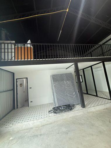 รูป บ้านส่วนตัว🏠มีสระว่ายน้ำในตัว อินเตอร์เน็ต ส่วนตัว  ขนาด 168 ตรม. 5ห้องนอน  5 ห้องน้ำ มีห้องเก็บของ ระบบมีรีโมท มีกล้องงวจรปิด ใกล้อ่างมาบประชัน  - รูปที่ 49/72