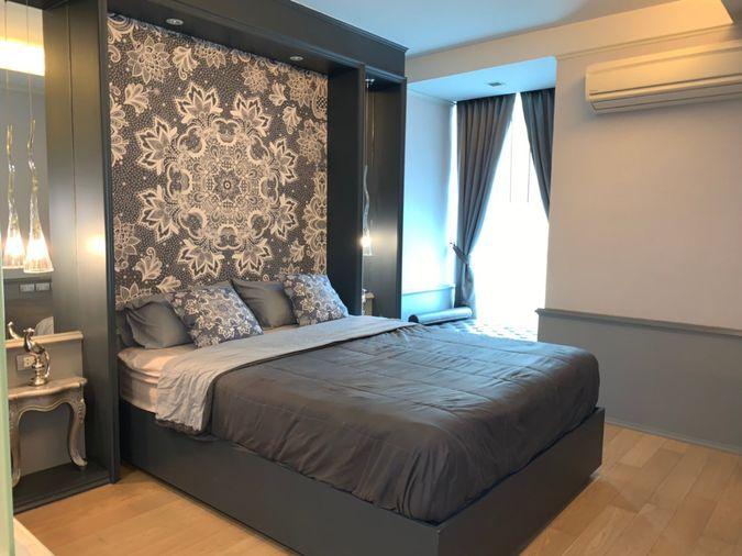 รูป P-52103 ✨ ลากกระเป๋าเข้าอยู่ได้เลย! Via 49 Sukhumvit 49 ห้องแต่งสวย คลาสสิก ละมุนตา 35,000/เดือน รวมส่วนกลาง+จอดรถ Line@easythaihome 085-592-2897 - รูปที่ 1/10