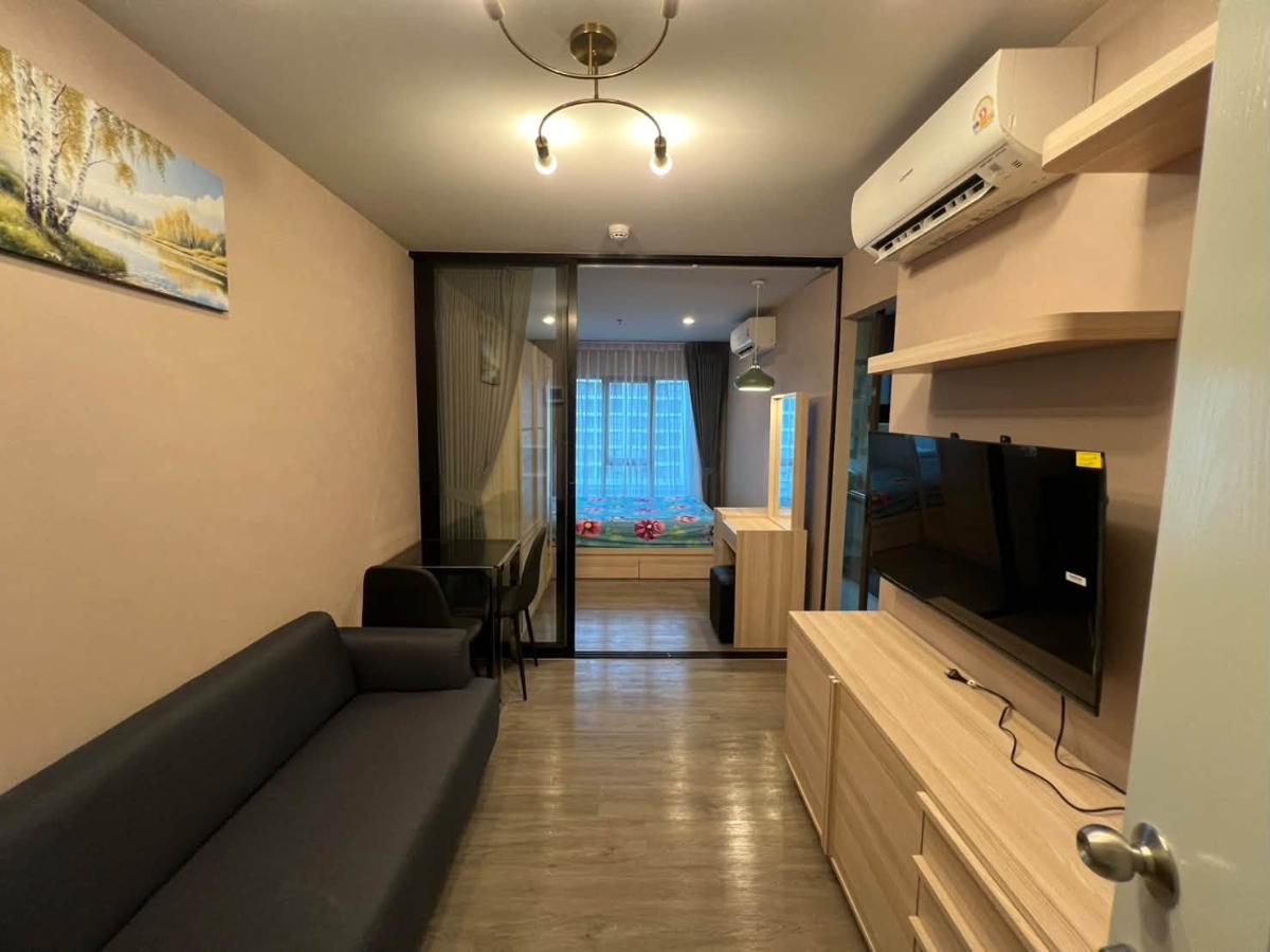 รูป 🚝 ปล่อยเช่าถูกที่สุด! Regent Home วุฒากาศ ตึก A ชั้น 8 วิวสระว่ายน้ำหลักโครงการสวยฉ่ำ ใกล้ BTS แค่ 200 เมตร! 🏊‍♂️ - รูปที่ 3/11