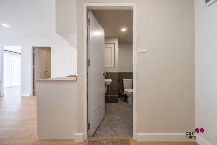รูป Supattra Condotel ห้องใหญ่ 2 ห้องนอน ใกล้ BTS อุดมสุข - รูปที่ 32/37