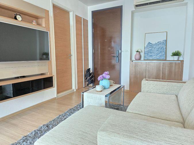 รูป  Rhythm Sukhumvit 50 ห้องกว้าง 45 ตรม. ชั้นสูง 1 ห้องนอน 1 ห้องน้ำ ราคาดีมาก สระว่ายน้ำลอยฟ้า ฟิตเนส ใกล้ BTS อ่อนนุช - รูปที่ 4/18