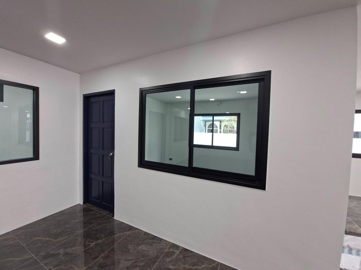 รูป HR3819ให้เช่า บ้านเดี่ยวสุขุมวิท 101/1 (วชิรธรรมสาธิต 55) รีโนเวทใหม่ พื้นที่เยอะมาก พร้อมเข้าอยู่ - รูปที่ 3/13