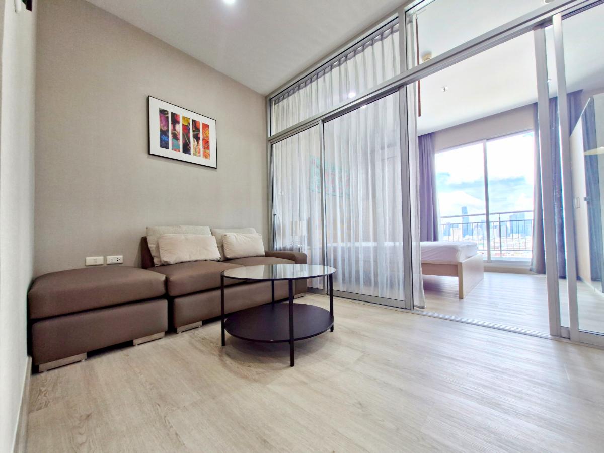 picture 9844, 1 Br. condo for rent at Supalai Lite Sathorn-Charoenrat. - 2/6