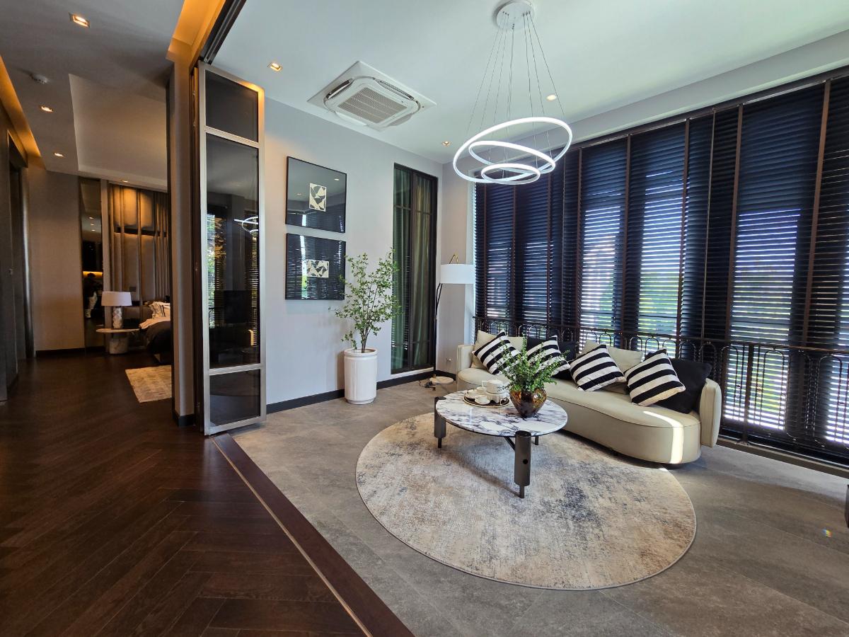 รูป [บ้านในฝันพร้อมอยู่] แกรนด์ บางกอก บูเลอวาร์ด บรมราชชนนี คฤหาสน์ Vittoriano 834 ตร.ม. ที่ดิน 192.5 ตร.วา ทิศใต้ 75.7 ล้านบาท - รูปที่ 11/26