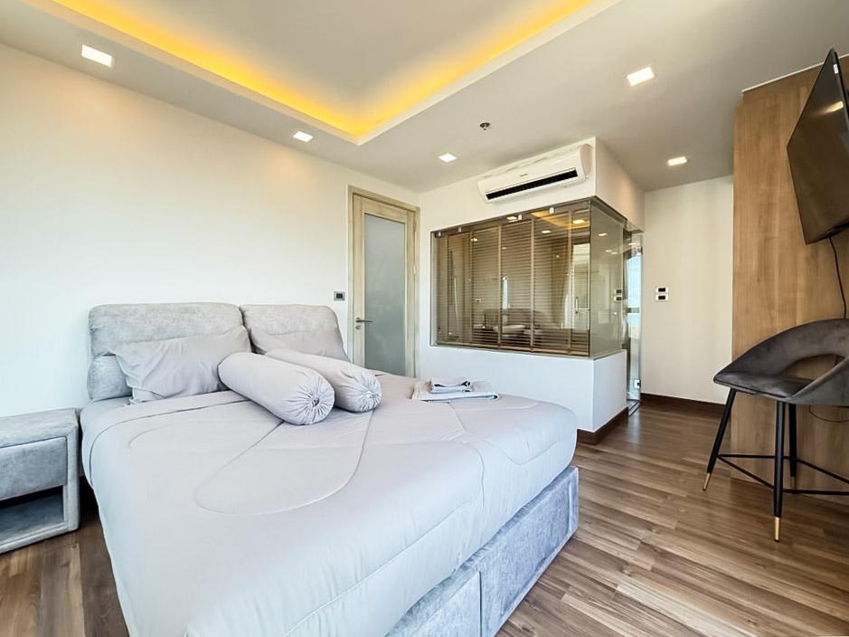 รูป 2 Bedroom Condo for Sale The Peak Towers Pratumnak Pattaya - รูปที่ 8/16