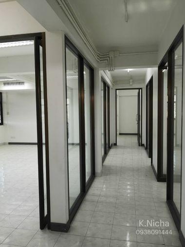 รูป HR3823ให้เช่า ตึกสำนักงาน/โชว์รูม 4.5 ชั้น อ่อนนุช 70/1 มีลิฟต์ขนสินค้า พื้นที่ใหญ่ 675 ตร.ม. ใกล้พัฒนาการและรถไฟฟ้าสถานีศรีนุช - รูปที่ 15/21
