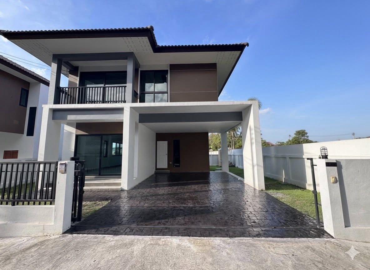 picture 🏡 Brand-New Two-Storey House with a Spacious Land Plot Near Chiang Rai City - 1/4