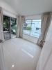 listing thumbnail image 32
