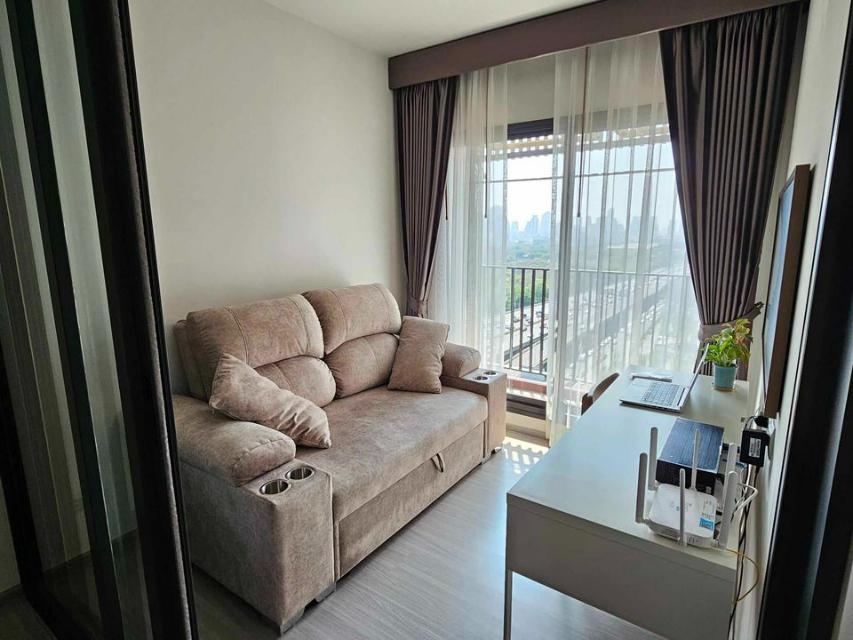 picture PFD-09108 Condo for rent Life Asoke Hype : Beautifully decorated room with full functionality, featuring Wi-Fi coverage. - 4/12