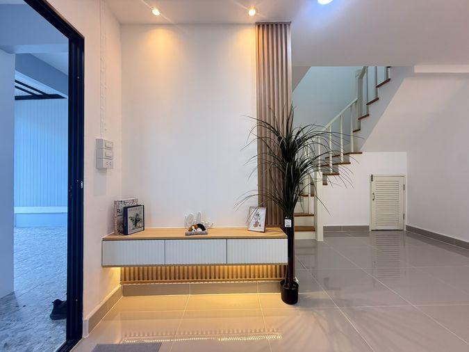 picture Beautiful Minimalist-Style Home, Ready to Move In | Pruksa 12, Khlong Si, Rangsit - 10/17