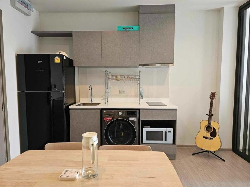 picture PFD-09108 Condo for rent Life Asoke Hype : Beautifully decorated room with full functionality, featuring Wi-Fi coverage. - 5/12