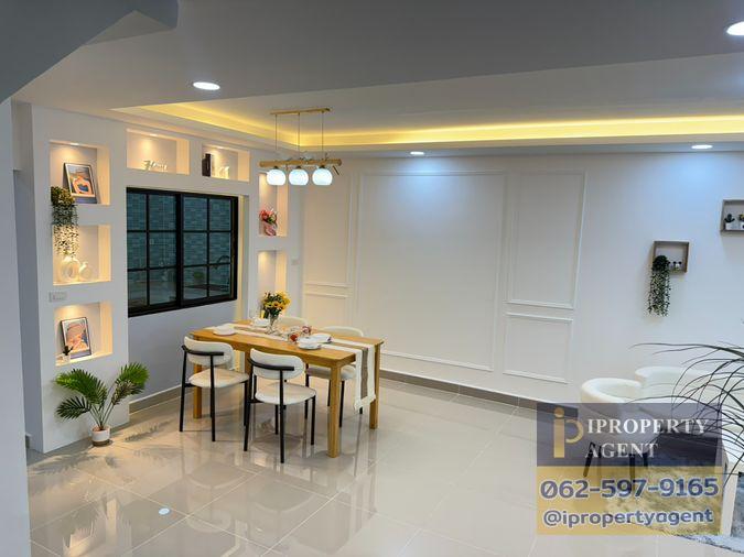 picture Beautiful Minimalist-Style Home, Ready to Move In | Pruksa 12, Khlong Si, Rangsit - 9/17