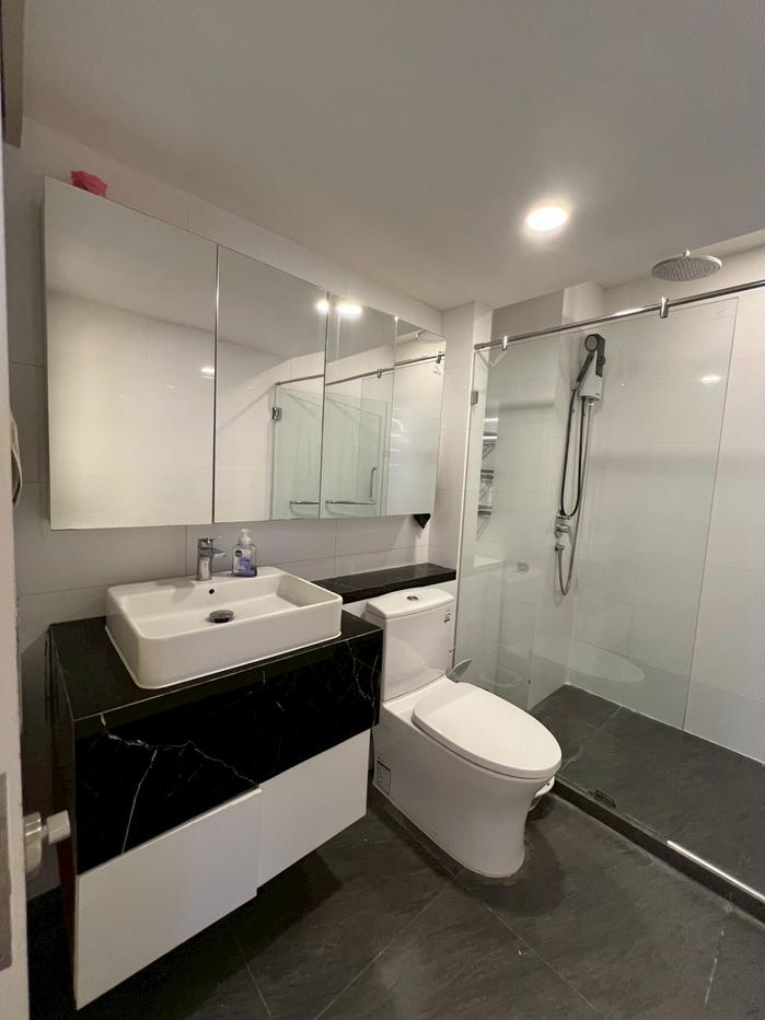 picture ✨🦄 Ready to move in! Beautiful unit 🦄✨ Knightsbridge Space Ratchayothin 🚝 Near BTS Phahonyothin 24; fully furnished  ☎️ 096-2493698 (KSR1624) - 8/15