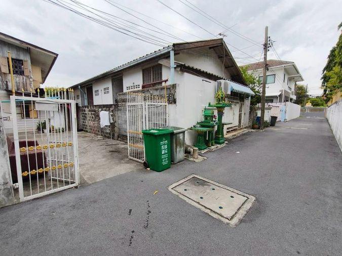 รูป ที่ดิน 80 ตร.ว. พร้อม บ้านไม้ 2 ชั้น วิภาวดีรังสิต - รูปที่ 6/7