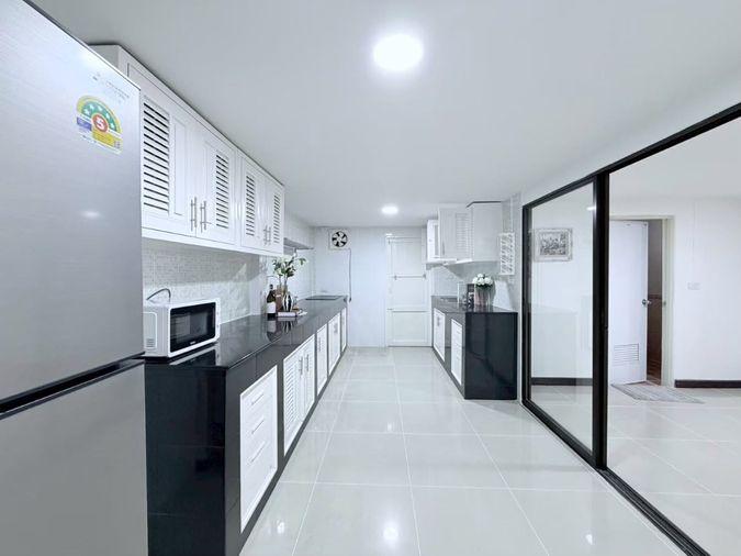 รูป [VR0835] 🔥 80,000/เดือน | บ้านเดี่ยวหลังใหญ่ ใจกลางรัชดา-ห้วยขวาง (ประชาราษฎร์บำเพ็ญ) 6 ห้องนอน 4 ห้องน้ำ เลี้ยงสัตว์ได้ 🔥 - รูปที่ 19/20