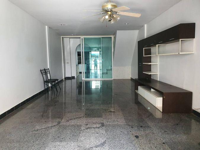 picture Townhouse Kubon27 Ramintra for rent - 3/10