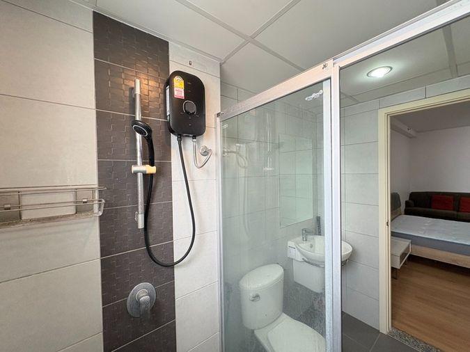 รูป 💥รหัส SVPC200372R💥 📢📢For Rent Supalai Veranda Ratchavipha-Prachachuen (Stu 32 ตร.ม/9000) ชั้น 20 ใกล้ MRT สนใจ Line ID: @atfirm  - รูปที่ 13/15