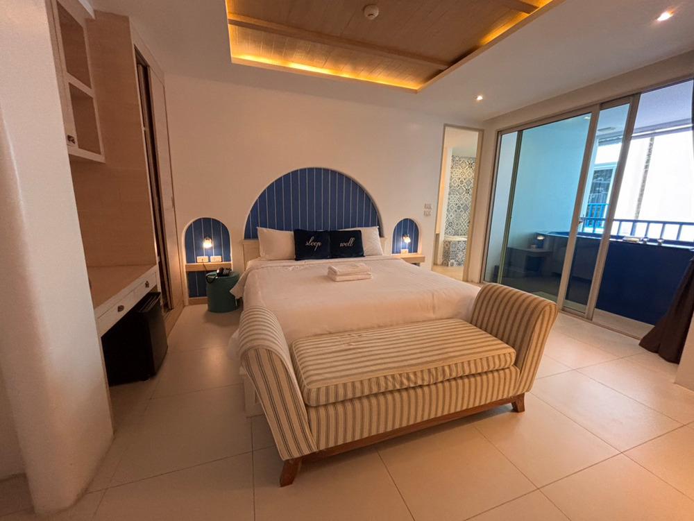 รูป Call : 081-561-5740 Costa Village Bangsaray ใกล้หาดบางเสร่ ขนาด 34 ตารางเมตร 1 ห้องนอน ชั้น2 ตกแต่งครบพร้อมอยู่ (Owner Post) - รูปที่ 1/13