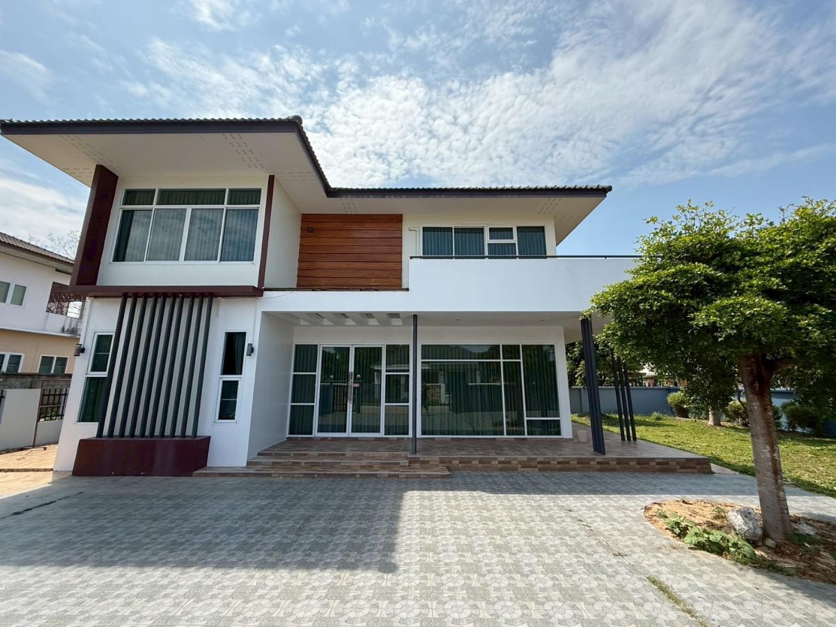 picture 🏡 Spacious Two-Storey Detached House for Rent Near Chiang Rai Rajabhat University - 2/18
