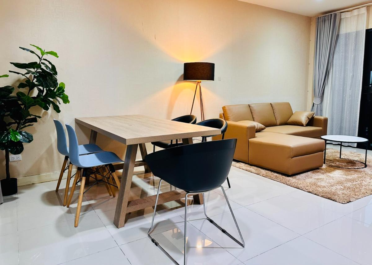picture For Rent Townhome Banklangmuang Rama9 Ramkhamhang GH678 - 8/15