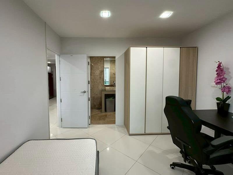 รูป 🟡ขายด่วน!! Laguna Heights Condominium (ลากูนา ไฮทส์ คอนโดมิเนียม) ติดทะเลวงศ์อมาตย์ ชั้น 7 วิวทะเลเต็ม✅ พร้อมเข้าอยู่ (Foreign Quota) - รูปที่ 12/16