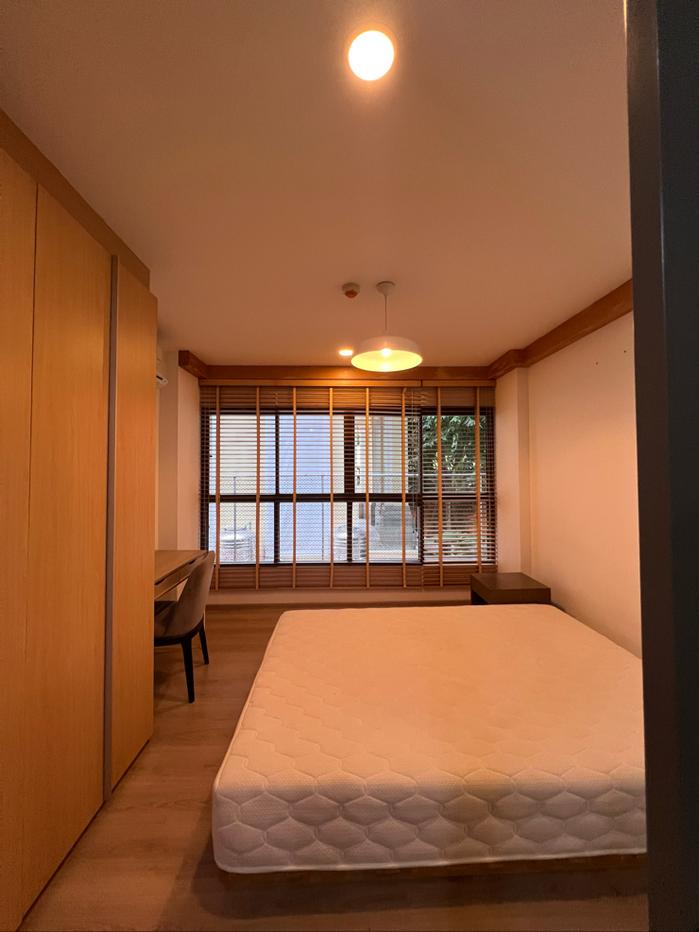picture Just renovated, 36.66 sqm, spacious studio  - 9/25