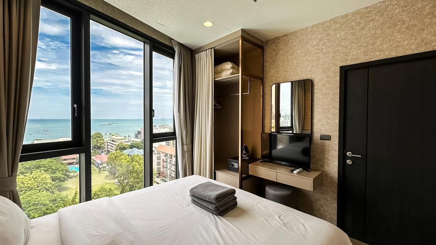 picture 2 Bedroom Condo for Sale Edge Central Pattaya Sea view - 6/12