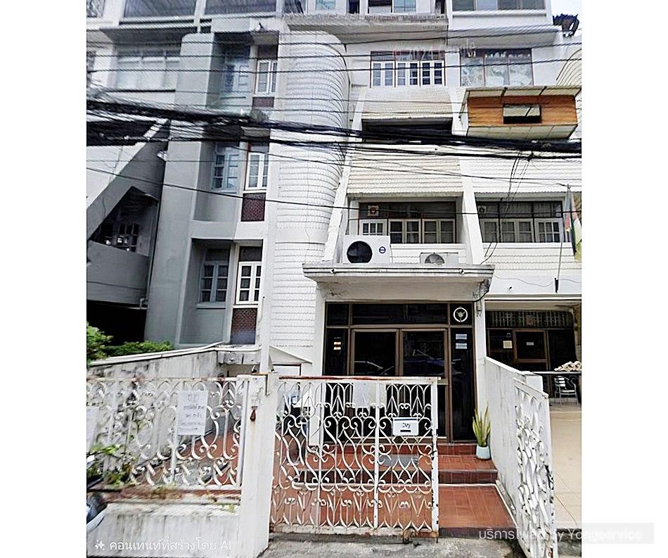 รูป Call : 092-786-8636 ขายทาวน์โฮม 5 ชั้น (รวมดาดฟ้า) 24 ตารางวา ซอยสาทร 12 สีลม บางรัก เดินเพียง 5 นาที ถึง BTS เซนต์หลุยส์ - รูปที่ 1/11