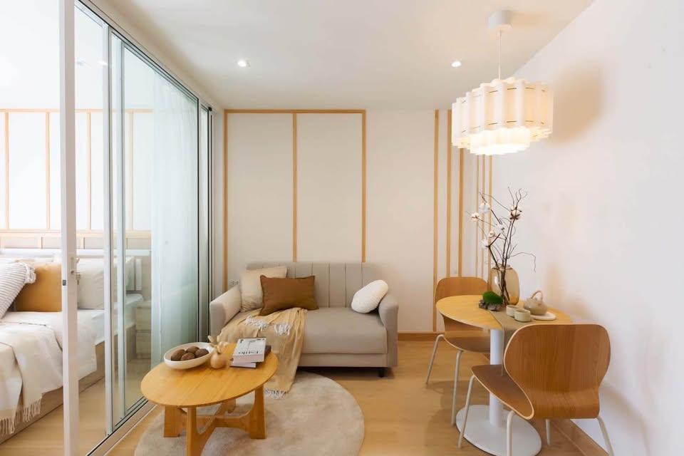 รูป 🟡ขายด่วน!! The Peak Huai Khwang (เดอะ พีค ห้วยขวาง)  วิวสวน ตกแต่งสไตล์ Japandi Luxury สงบเงียบ อบอุ่น ✅ พร้อมเข้าอยู่ - รูปที่ 5/10