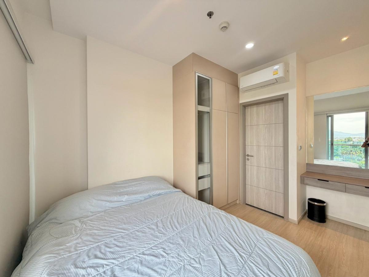 รูป For Rent : The Symphony 2 ห้องนอน 2 ห้องน้ำ ชั้น 7 พร้อมเข้าอยู่ คอนโดติดทะเลบางแสน - รูปที่ 9/17