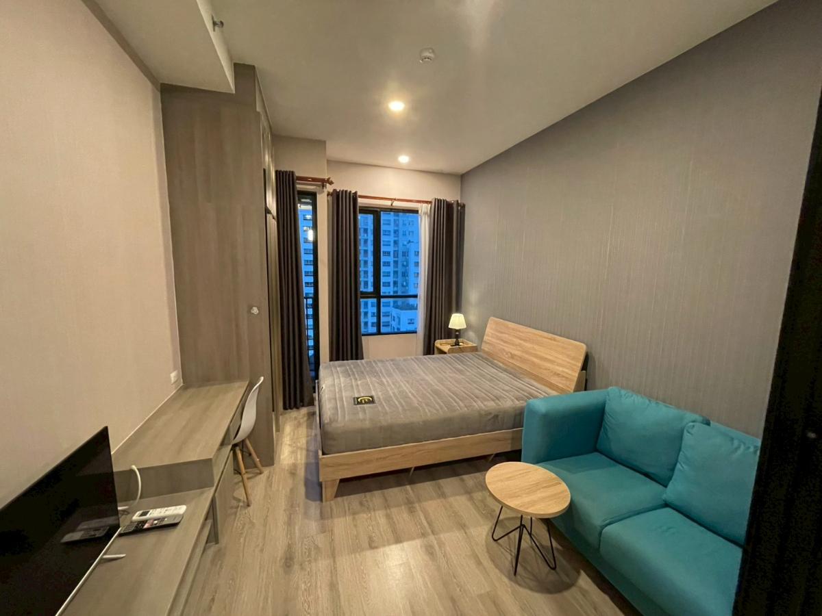 picture KnightsBridge Collage Ramkhamhaeng | 14th High Floor 1BR Unit (600m to The Mall Bangkapi & MRT Yaek Lam Sali) - 1/14