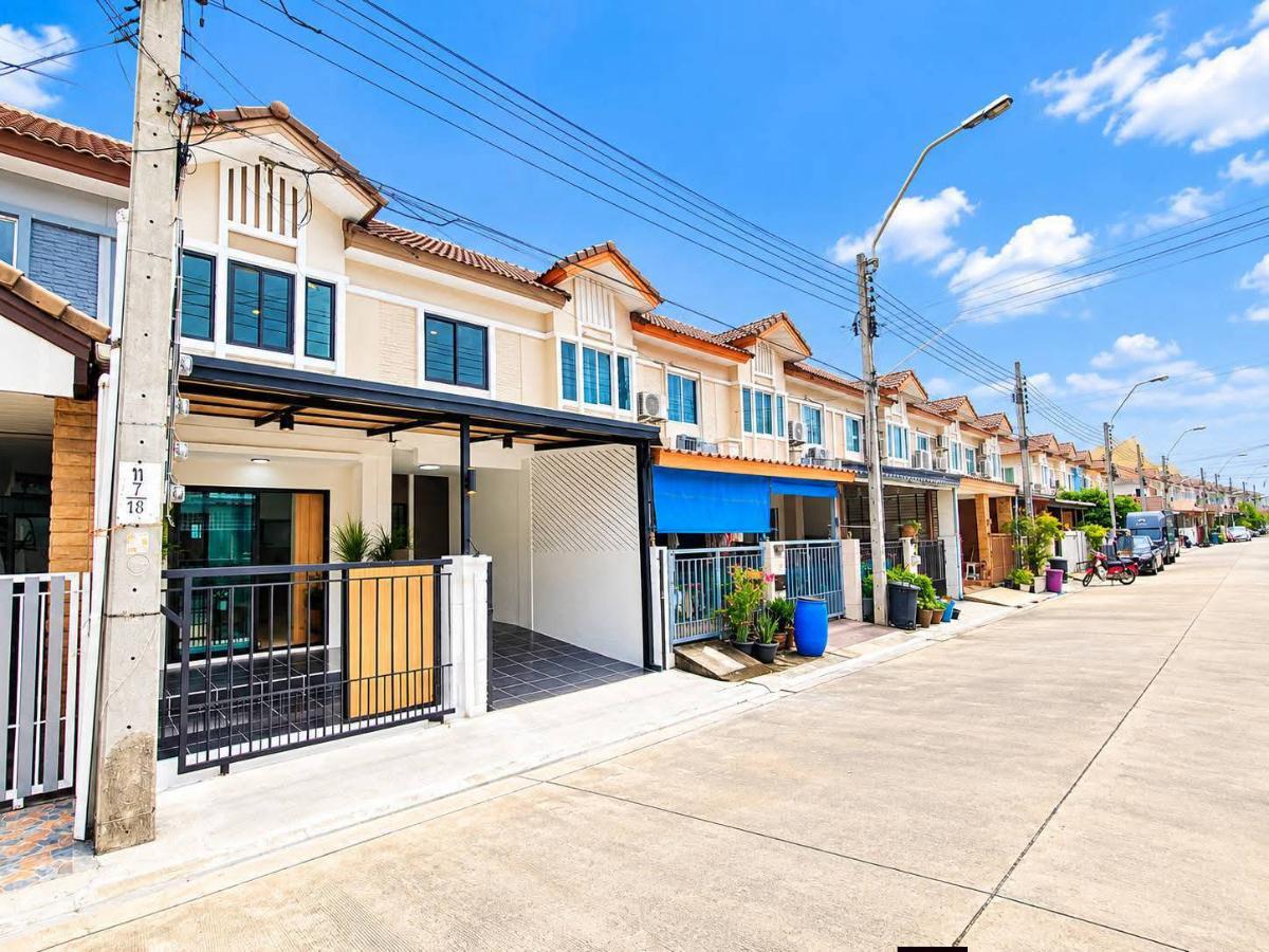 picture ⭐✨RH-200 Sale Townhouse at Pruksa Ville 34 ✨⭐ - 4/19