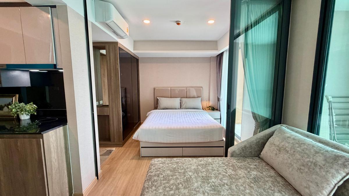 picture 🎈#MT2609_139 🎈💥Urgent💥 Definitely available—click fast before it's gone! ‼️ 𝗙𝗼𝗿 𝗥𝗲𝗻𝘁 1️⃣9️⃣k 🔥 Lloyd Condo (Soonvijai–Thong Lo) - 2/19