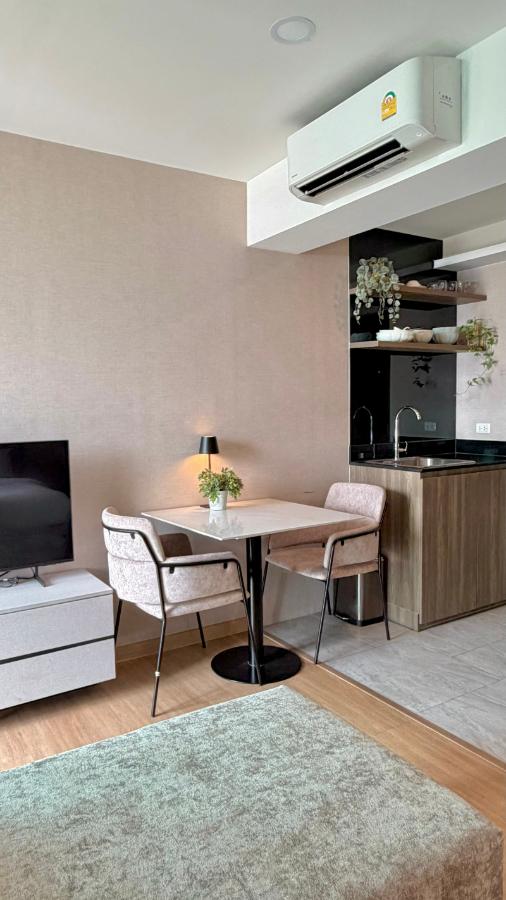 picture 🎈#MT2609_139 🎈💥Urgent💥 Definitely available—click fast before it's gone! ‼️ 𝗙𝗼𝗿 𝗥𝗲𝗻𝘁 1️⃣9️⃣k 🔥 Lloyd Condo (Soonvijai–Thong Lo) - 8/19