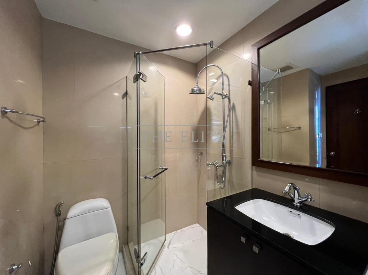 รูป ✨ Ultra-Luxury Pet-Friendly Residence with Private Elevator | Spacious Layout | Prime Thonglor Soi 10 Location ✨ - รูปที่ 7/19
