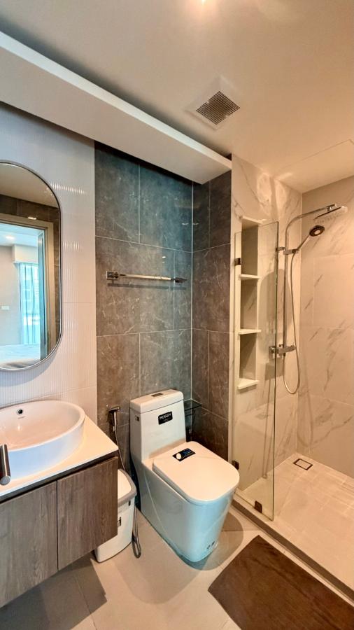 picture 🎈#MT2609_139 🎈💥Urgent💥 Definitely available—click fast before it's gone! ‼️ 𝗙𝗼𝗿 𝗥𝗲𝗻𝘁 1️⃣9️⃣k 🔥 Lloyd Condo (Soonvijai–Thong Lo) - 15/19