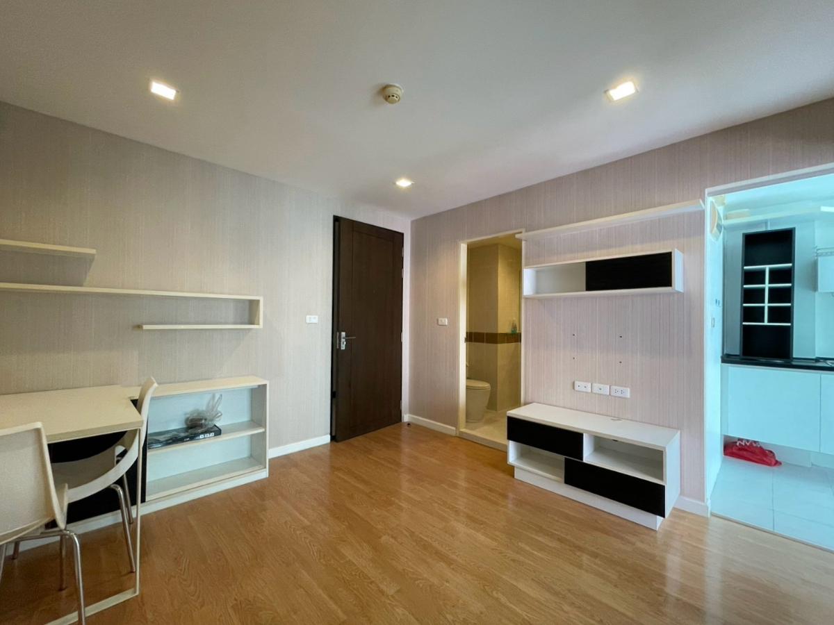 picture  🌸 Beautiful, move-in ready unit at Altitude Unicorn Sathorn-Tha Phra (near BTS Talat Phlu) - 4/11