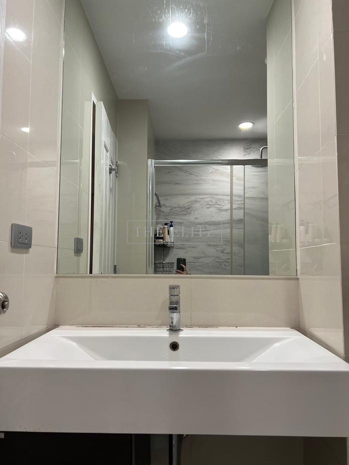รูป ✨ Expansive Duplex Layout Residence | Unique Home-Like Experience | Prime Golden Area ✨ - รูปที่ 19/28