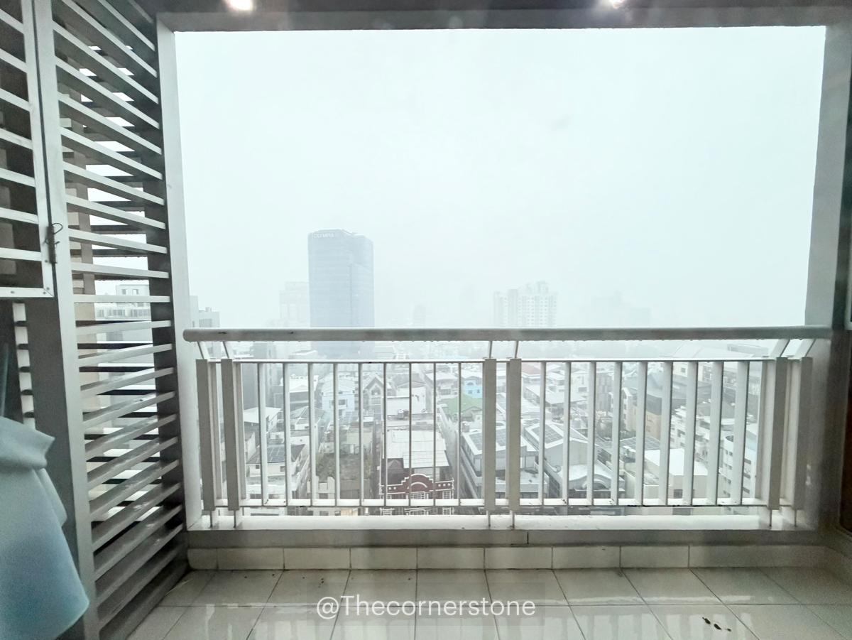 picture Condo for Sale "𝐑𝐡𝐲𝐭𝐡𝐦 𝐑𝐚𝐭𝐜𝐡𝐝𝐚" 1 Bedroom 1 Bathroom | Corner Unit | 51 Sq.m.| Near-MRT Ratchadaphisek - 18/18