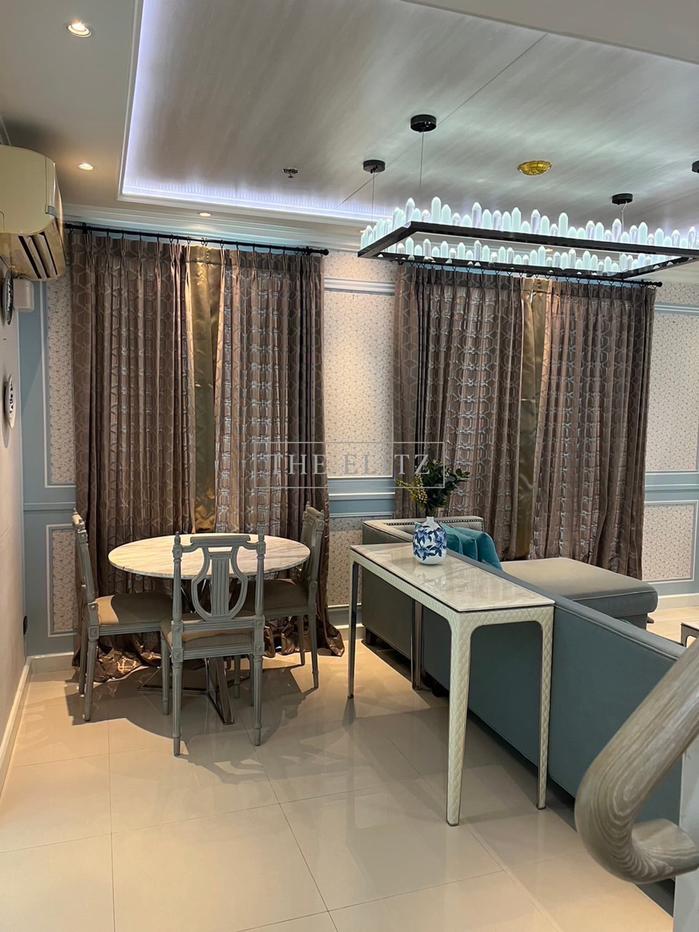 รูป ✨ Expansive Duplex Layout Residence | Unique Home-Like Experience | Prime Golden Area ✨ - รูปที่ 2/28